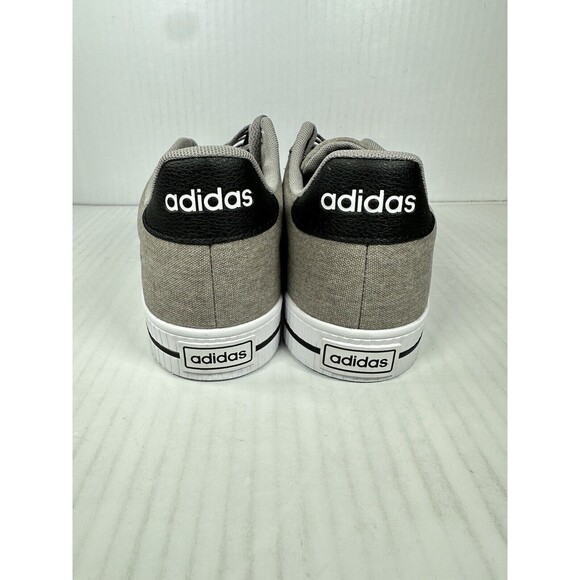 Size 9 Adidas Shoes Sneakers Mens Grey Daily 3.0 Sportswear FW3270 NEW main image 6